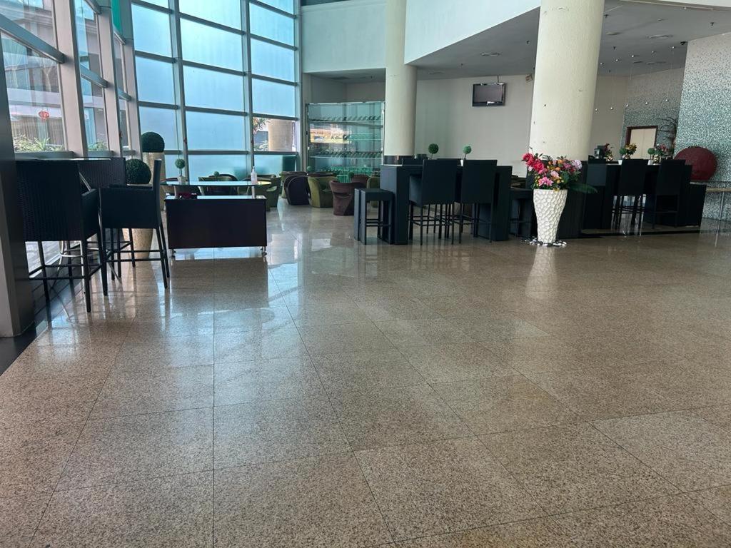 فندق أورينتال كريستال كاجانغ المظهر الخارجي الصورة